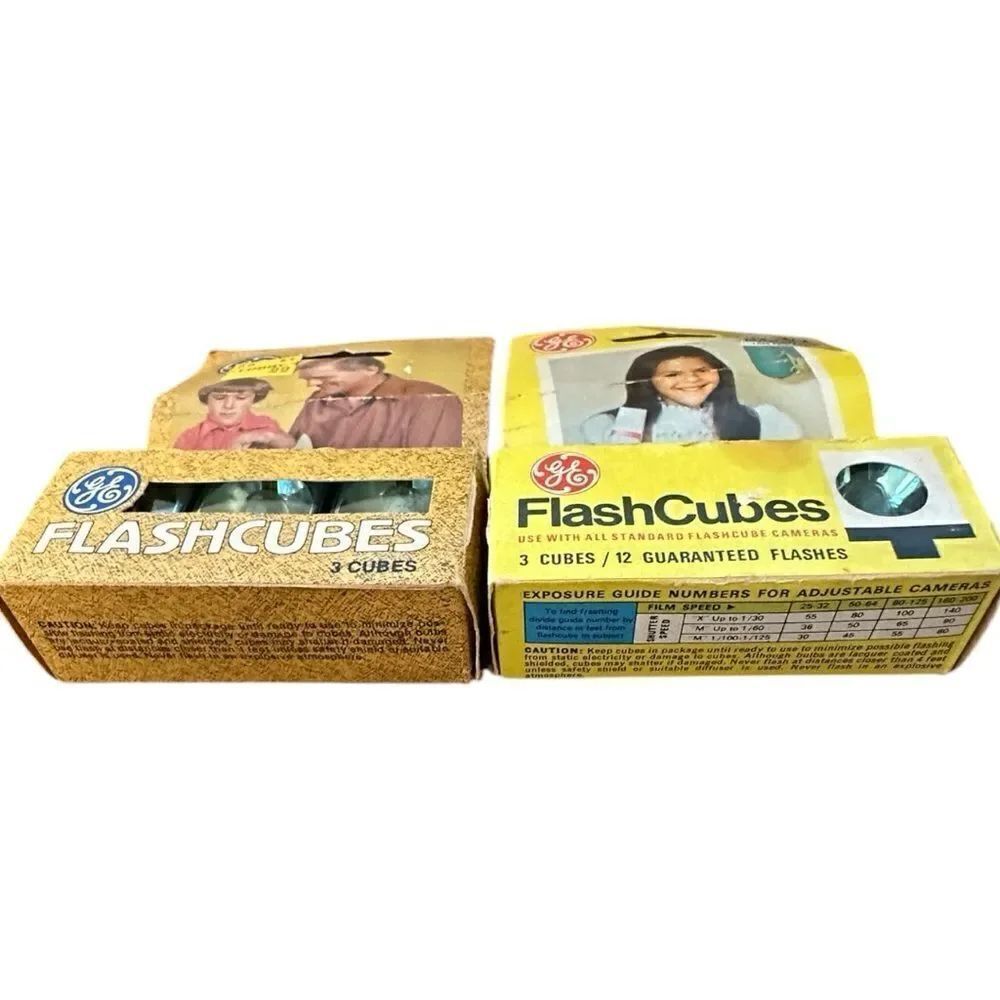 GE FlashCubes Vintage Packaging - Picture 2 of 7